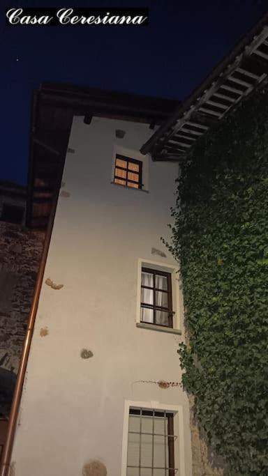 Villa Antica Torre Del Castello Casa Ceresiana Carabietta Exterior foto